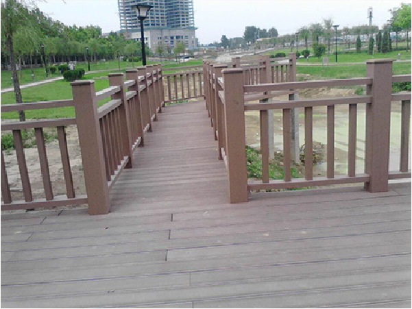 什么是木塑地板？